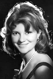 Sophie Desmarets as The Lady Driver (segment "La Signora Ci Marcia")