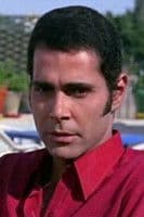 Mohamed Khairy as Kamal