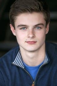 Chandler Canterbury as Kelsey Patterson