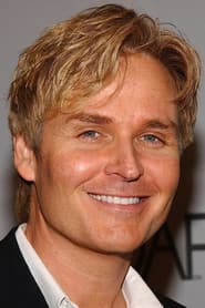 Jeff Trachta as Scott Garrett