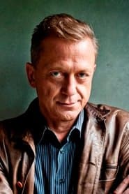 Carl Achleitner as Chris