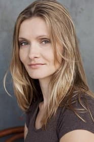 Alexandra Finder as Christine Perkinger