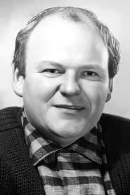Roy Kinnear as English Eddie Hagedorn