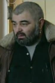 Yuri Makusinsky as егерь