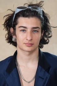 Sunny Suljic as Bob Murphy