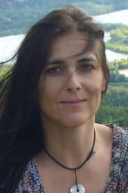 Kim Hopkins as Allisa