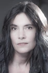 Liane Curtis as Stella