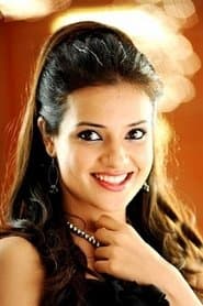 Saloni Aswani as Solomon's Girlfriend