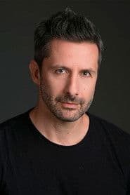 Marco Zunino as Mateo