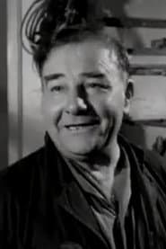 Nikos Pashalidis as Priest