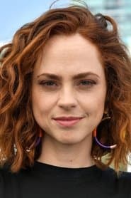 Fiona Dourif as Gina