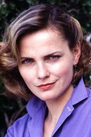 Nathalie Nell as Nicole