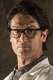 Niko Foster as Paul Taylor