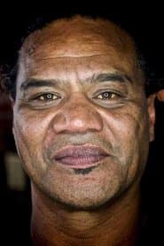 Lawrence Makoare as Garry the Alien