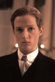 Christoph Eichhorn as Hellmuth Stieff