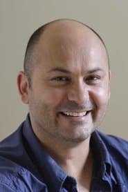 Steve Bastoni as Detective Andretti