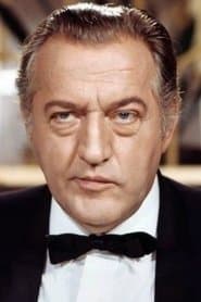 Reinhard Kolldehoff as Detective Hoffman