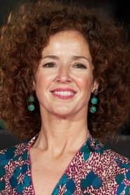 Marta Belenguer as Mujer