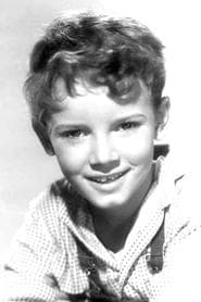 Peter Miles as Wynn Graham (as Gerald Perreau)