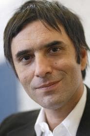 Samuel Benchetrit as Daniel T. Stern