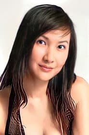 Zuki Lee Si-Pui as Turkey's girlfriend