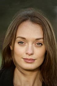 Elva Trill as Young Widow