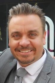 Lee Boardman as Arron Banks