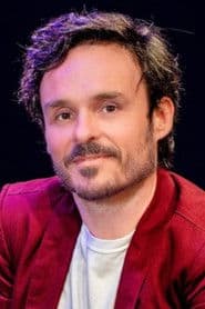 Gustavo Falcão as Antônio