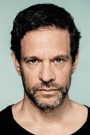 Thomas Hanzon as Markus