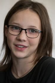 Fruzsina Hais as Anna