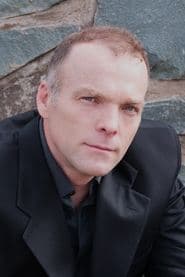 Hugh Thompson as Claude