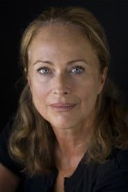 Sarah Chadwick as Laura Thorne