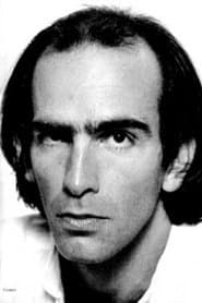 Eduardo Conde as Bira