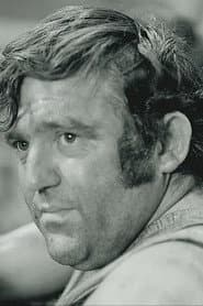 Günter Schubert as Ortiz