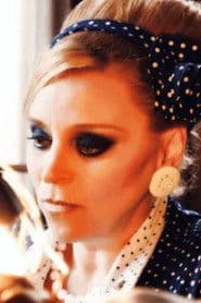 Divina Gloria as Samantha