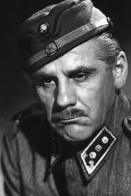 Pentti Irjala as Vääpeli