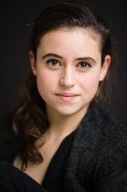 Marthe Schneider as Amélie