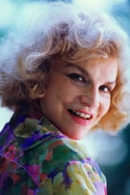 Tônia Carrero as Alice