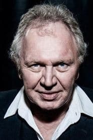 Haymon Maria Buttinger as Mikis