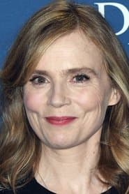 Isabelle Carré as Claire