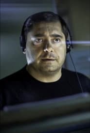 Fabrizio Vidale as Tetè (voice)