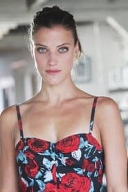 Sara Pasquier as Jelena Charasse