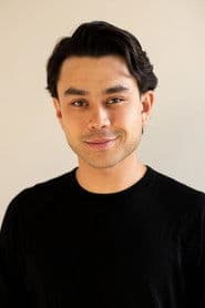 Kintaro Akiyama as Leon