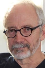 André Lacoste as Émile (Quincailler)