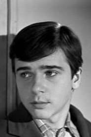 Valeri Zubarev as Genka Shestopal