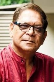 Mohan Joshi as Pitamber