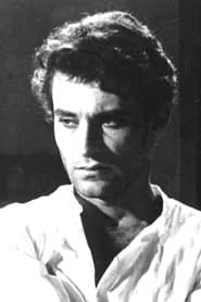 José Moreno as Ricardo