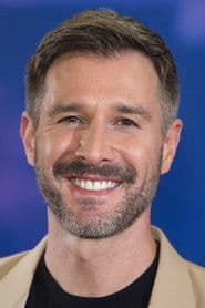 Jochen Schropp as Paul