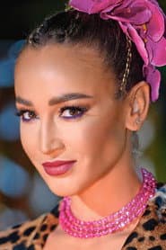 Olga Buzova as Ольга Андреевна Бунша