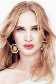 Vera Vitali as Marielle